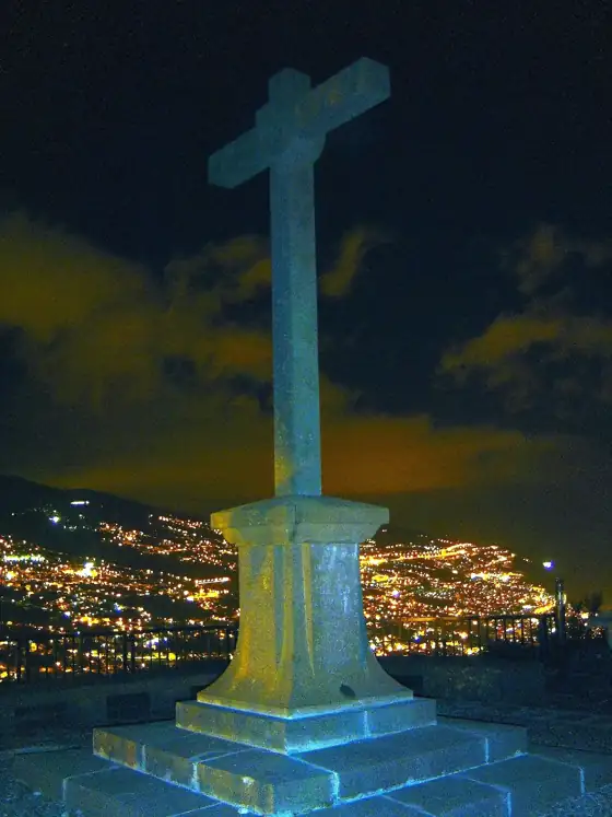 Pico dos Barcelos